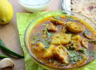 Aloo Bhey Ki Sabzi Recette (Curry de la tige de la pomme de terre) Recette Indienne Traditionnelle