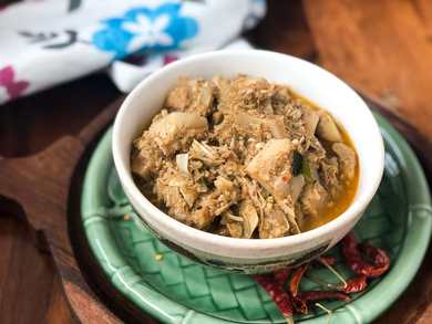 Ambul Polos Curry – Recette de curry de fruits Sri lankais avec Pol Sambol Recette Indienne Traditionnelle