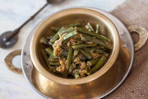 AMLA CRISPY GAWAR POD SABZI Recette Recette Indienne Traditionnelle