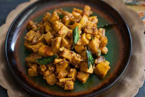 Andhra Style Kandagadda Vepudu Recette - Recette de frire Yam Stir Recette Indienne Traditionnelle