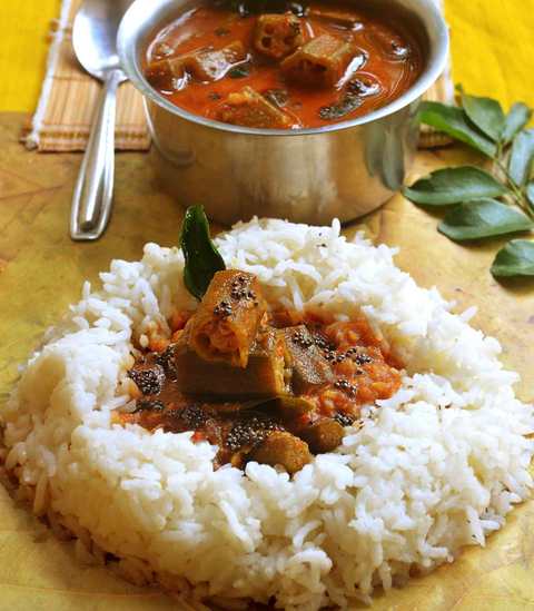 BANDEKAYI KODDEL / BOLU HULI Recette – Recette Mangalore Sambar Style Bhindi Recette Indienne Traditionnelle