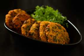 BHAJI VADA Recette (Lentilles et fritters de légumes) Recette Indienne Traditionnelle