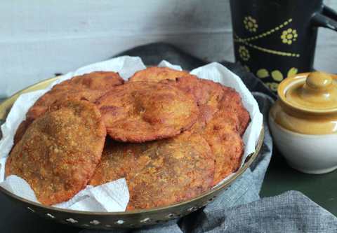 Bhoplyache Recette de gharde (Puris de la citrouille sucrée de style maharashtrien) Recette Indienne Traditionnelle