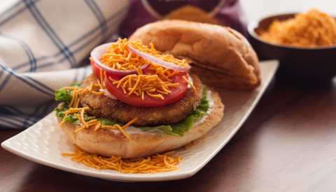 Burger ouvert avec recette de galettes de légumes Recette Indienne Traditionnelle