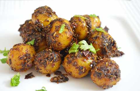 Chatpata Baby Potato Recette Recette Indienne Traditionnelle
