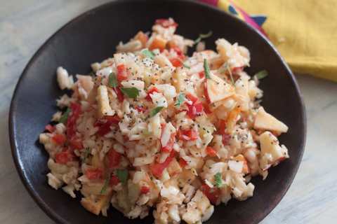 Chbage, poivron et pommes avec recette de sriracha Recette Indienne Traditionnelle