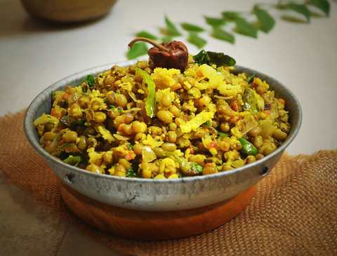 Cherupair Thoran Recette – Végétal Kerala Steel Green Gram Recette Indienne Traditionnelle