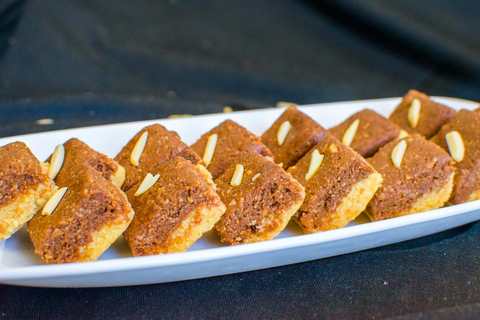 Choco Badam Barfi / Choco Almond Fudge Recette Recette Indienne Traditionnelle