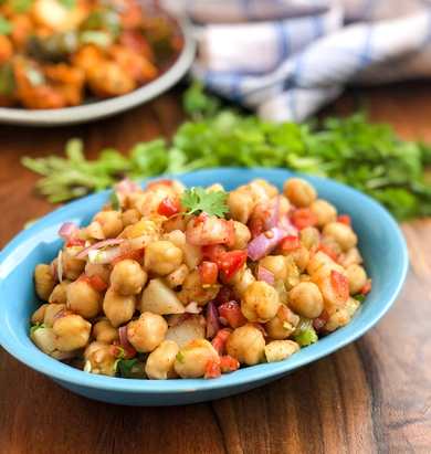 Choix épicés, recette de chat de salade salade Recette Indienne Traditionnelle