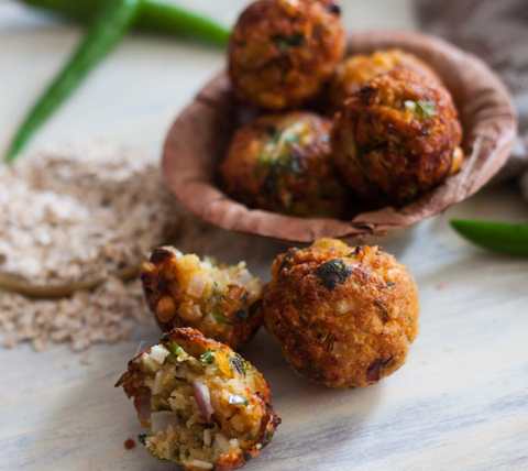 Dal Vada avec l’avoine et la recette de légumes Recette Indienne Traditionnelle