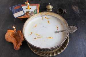 DOODANCHE FOV Recette (lait de style de GoAn riz battu / Poha dans le lait) Recette Indienne Traditionnelle
