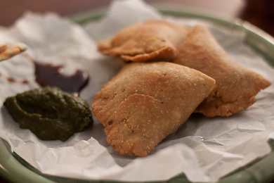 Épinards et paneer Recette Samosa avec huile d’olive pure Figaro Recette Indienne Traditionnelle
