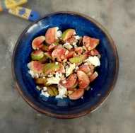 Fig, Ricotta et recette de salade de miel avec noix de pin Recette Indienne Traditionnelle