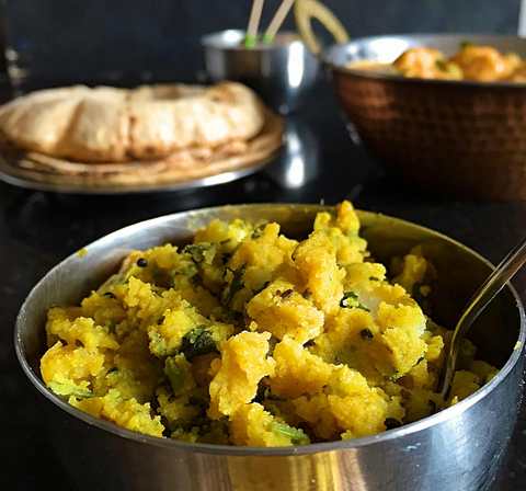 Hari Dhania ki sabzi (coriandre fraîche feuilles de curry sèche) recette Recette Indienne Traditionnelle