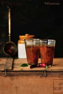 Hunase Saaru Recette - Style Mysore Spicy Tamarind Rasam Recette Indienne Traditionnelle