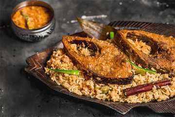 Ilish Pulao Recette – Pilaf de poisson de style bengali Hilsa Recette Indienne Traditionnelle