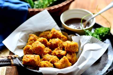 Karela Muthia Recette – Dumplings à la vapeur de gourde amère Recette Indienne Traditionnelle