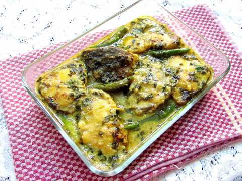 Kasuri Methi Mach Recette – Curry de poisson aromatisé au Fenugrec sec Recette Indienne Traditionnelle