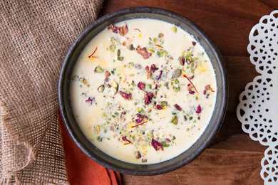 Kesar Paneer Recette KI Kheer – PUDDING DE LIQUE AU CHAÎNE COTTAGE Recette Indienne Traditionnelle