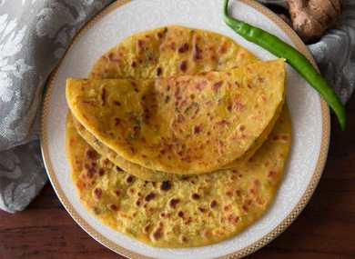 Khara Obbattu Recette (Pain farci à la recette de mélange de pommes de terre épicé) Recette Indienne Traditionnelle