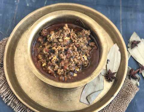 Kothu Kari Kuzhambu Recette – Mutton Keema Curry Recette Indienne Traditionnelle