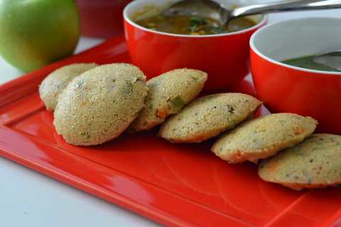 Légumes mélangés OATS IDLI Recette Recette Indienne Traditionnelle