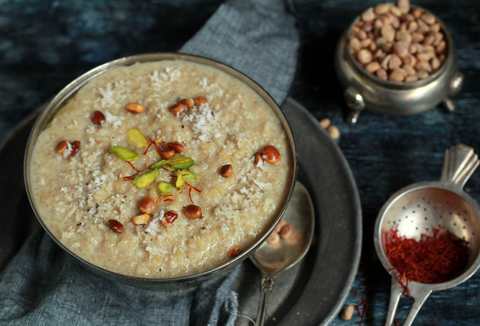 Maharashtrian Gavachi Kheer Recette (pudding de blé fissuré entier) Recette Indienne Traditionnelle