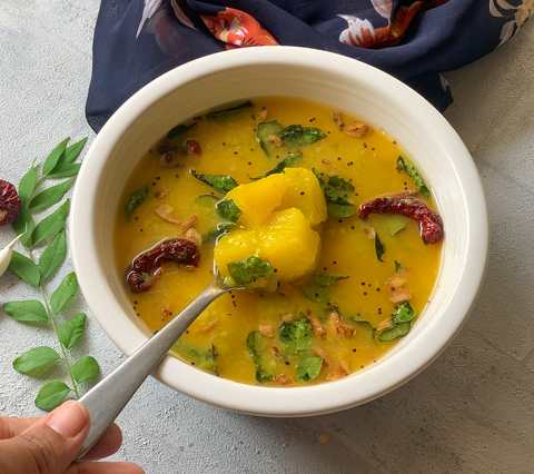 Mamidikaya Pappu Recette – Andhra Pappu – Mangue crue Dal Recette Indienne Traditionnelle