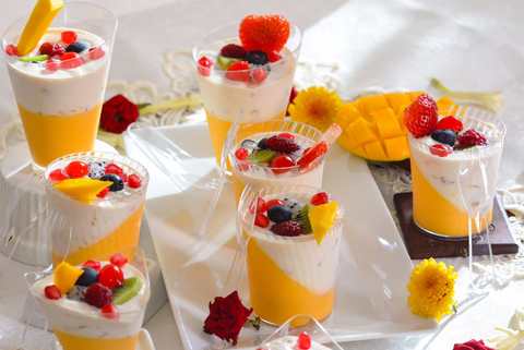 Mangue Panna Cotta avec recette de crème fruit Recette Indienne Traditionnelle