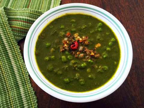 Palak Matar Recette - Épinards et pois verts Curry Recette Indienne Traditionnelle