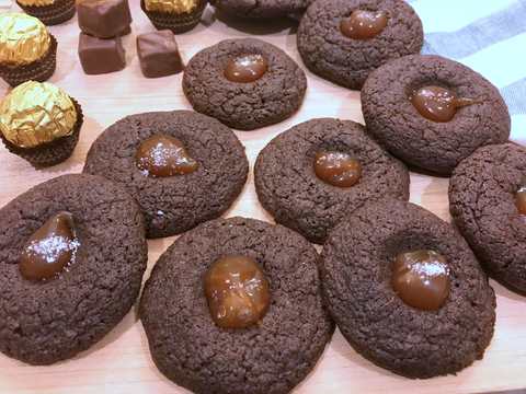 Pièces de biscuits au chocolat de caramel salé Recette Indienne Traditionnelle