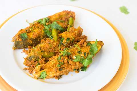 Poisson Sukka Recette – Poisson avec remplissage de masala épicé Recette Indienne Traditionnelle