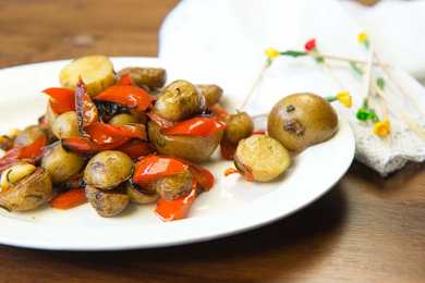 Pommes de terre rôties romarines et recette de salade de poivre Recette Indienne Traditionnelle