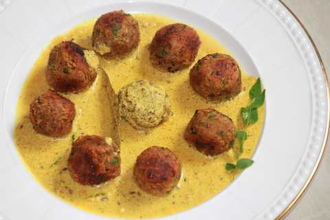 Rajma Kofta dans la recette de sauce de lait et de graines de pavot Recette Indienne Traditionnelle