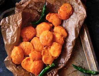 Recette Aloo Bhajit – Pomme de terre Bajji Recette Indienne Traditionnelle