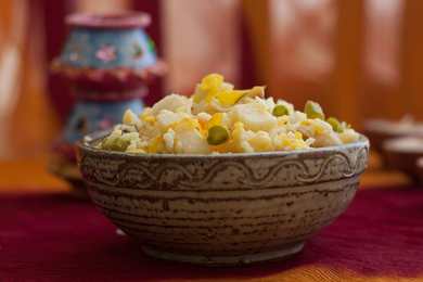 Recette de Batata Pulao Gujarati – Pulao sucré et épicé avec lentilles et pommes de terre Recette Indienne Traditionnelle