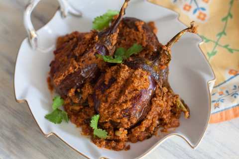 Recette bébé brinjal farcie épicée de noix de coco Recette Indienne Traditionnelle