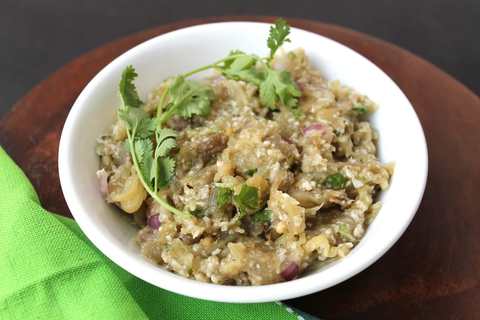 Recette de bharta de style de Goan Brinjal Recette Indienne Traditionnelle