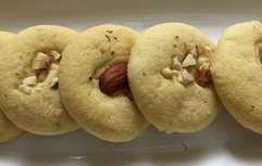 Recette de biscuits d'amande lacé de safran sans oeufs Recette Indienne Traditionnelle