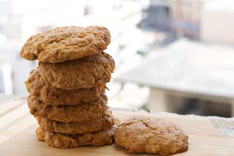 Recette de biscuits de gâteau à la carotte d'avoine Recette Indienne Traditionnelle