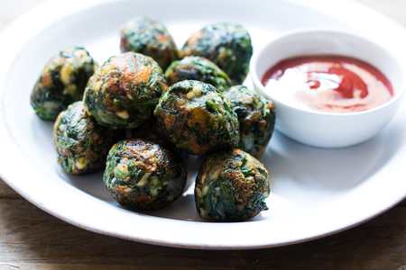 Recette de boules d’épinards à l’ail Recette Indienne Traditionnelle