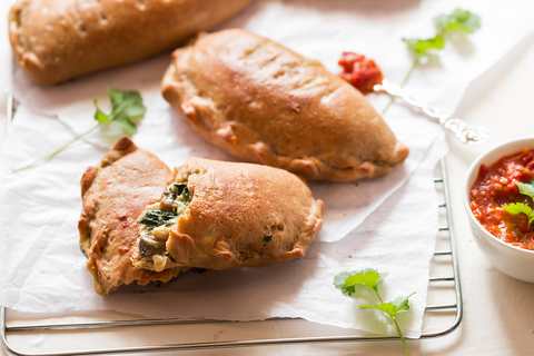 Recette de calzone de champignon de blé entier Recette Indienne Traditionnelle