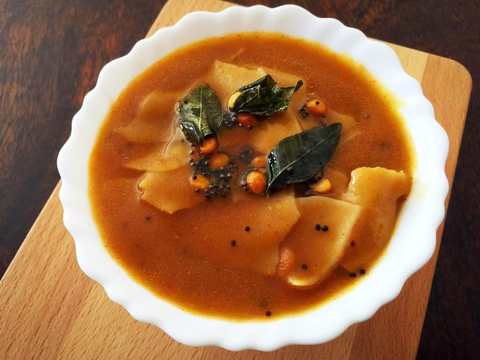Recette de Curry de Papad South Indian – Appalam Vathal Kuzhambu Recette Indienne Traditionnelle