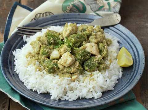 Recette de curry vert de brocoli et de tofu Recette Indienne Traditionnelle