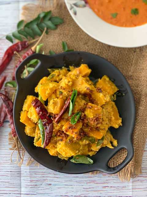 Recette d’ergesery de citrouille – Curry de coco de coco de la citrouille Kerala Recette Indienne Traditionnelle