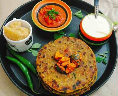 Recette de Gujarati Methi Na Dhebra Recette Indienne Traditionnelle