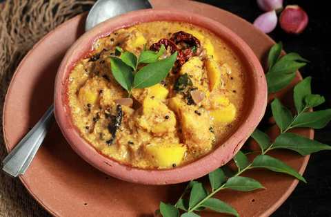 Recette de légumes arabes de style kerala - Curry Arbi de style Kerala Recette Indienne Traditionnelle