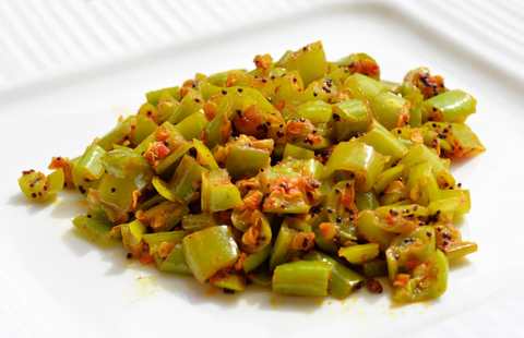 Recette de légumes de chilli vert Recette Indienne Traditionnelle