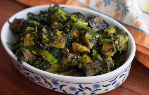Recette de légumes Lu de légumes de Fenugrec – Sweet propre & Fangrik Layaves Légume Recette Indienne Traditionnelle