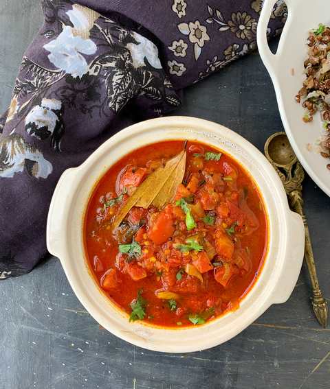 Recette de légumes à l’oignon de la tomate – Légumes à l’oignon de la tomate Recette Indienne Traditionnelle